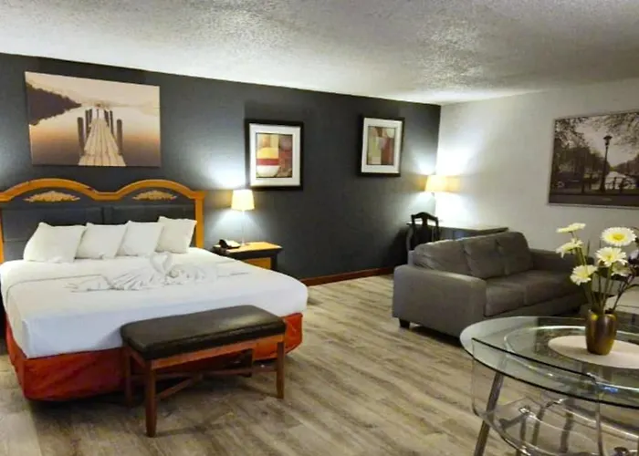 Hotel Dreams Mattoon