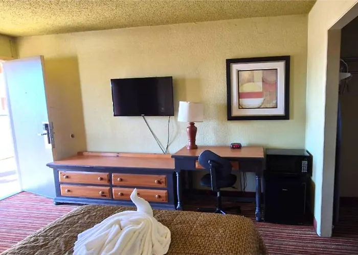 Dreams Hotel 3*